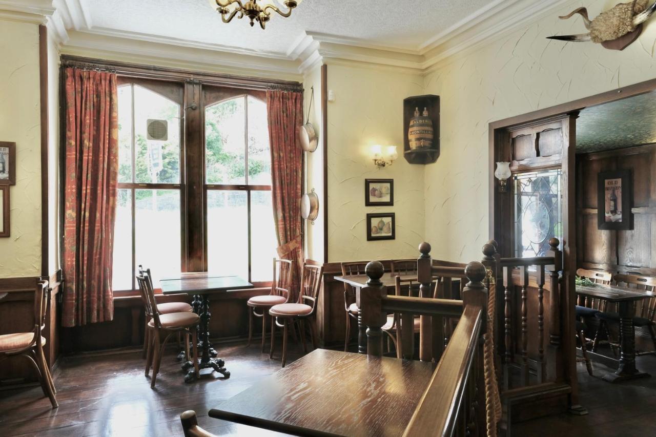 Hotel The Buckley Arms à Dinas Mawddwy Extérieur photo