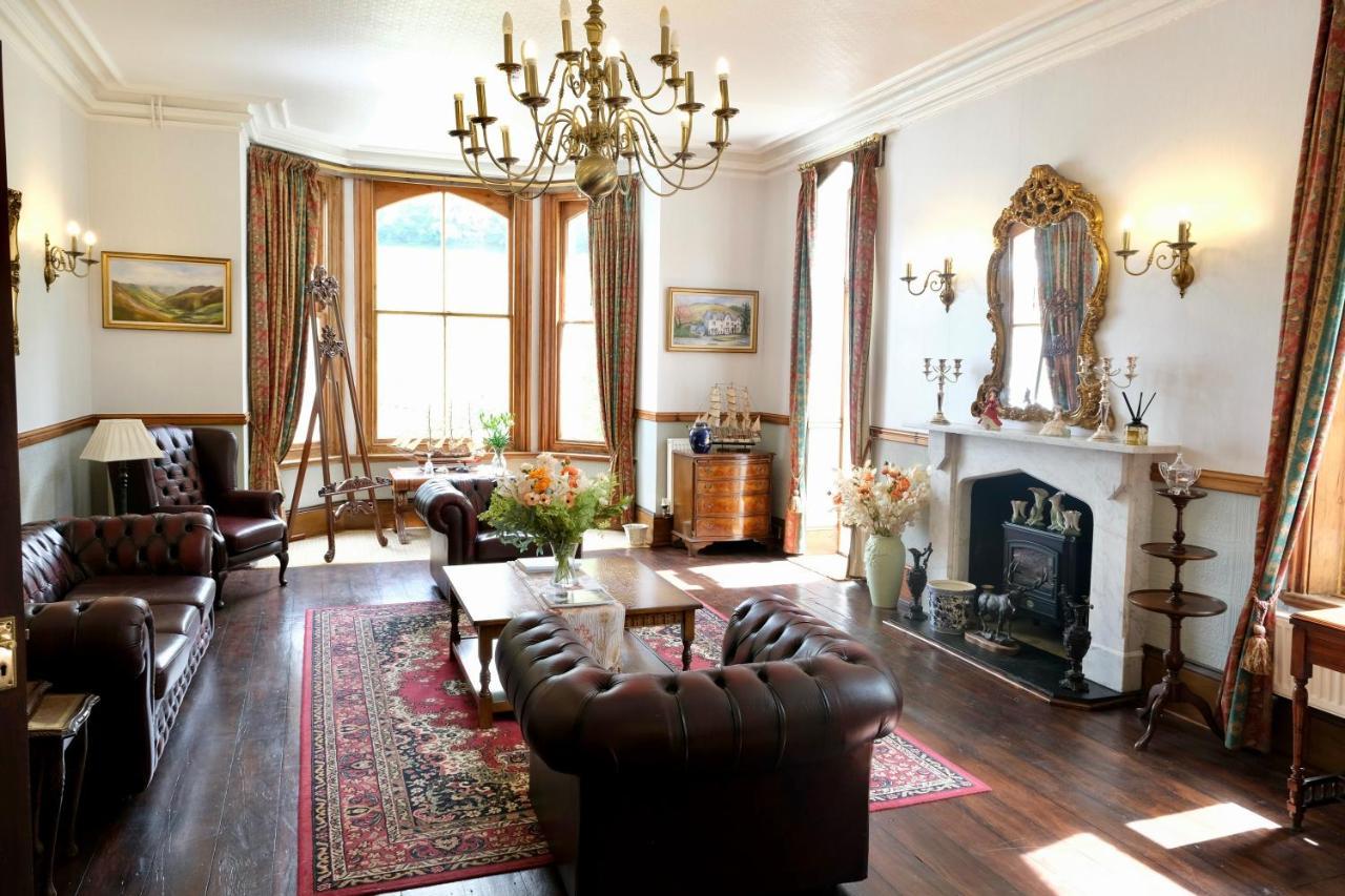 Hotel The Buckley Arms à Dinas Mawddwy Extérieur photo