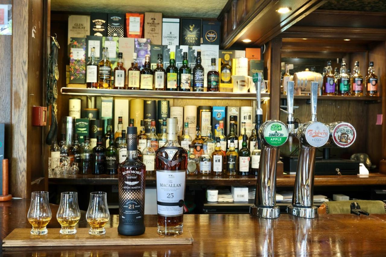 Hotel The Buckley Arms à Dinas Mawddwy Extérieur photo