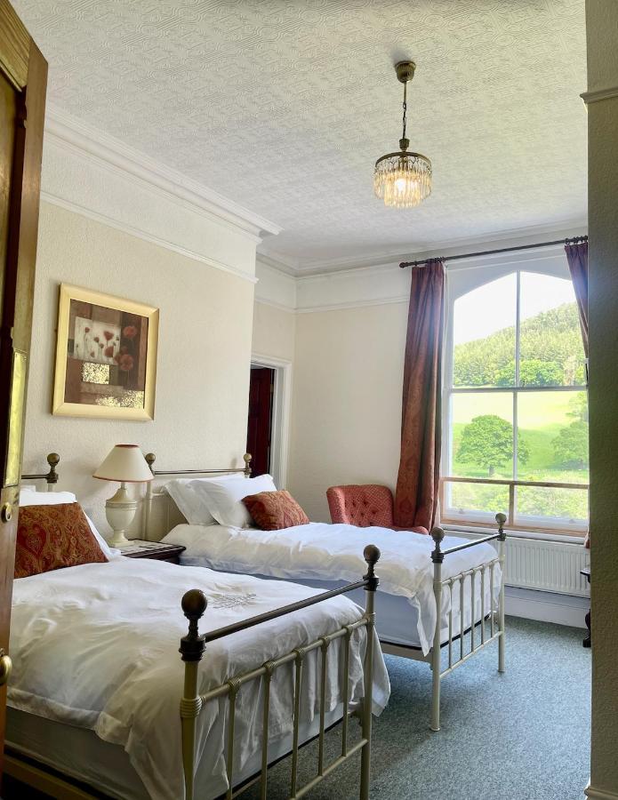 Hotel The Buckley Arms à Dinas Mawddwy Extérieur photo
