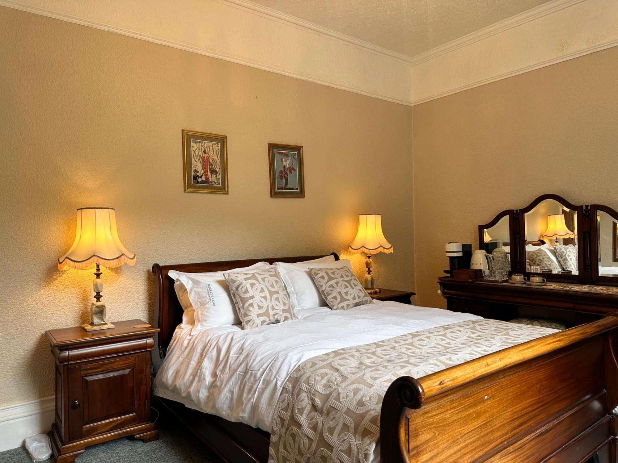 Hotel The Buckley Arms à Dinas Mawddwy Extérieur photo